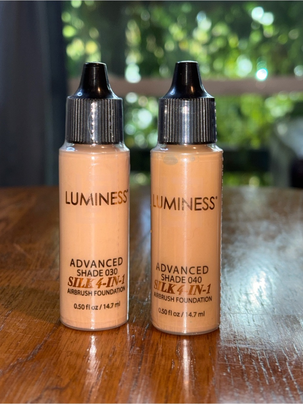 Luminess Advanced Silk 4-in-1 Airbrush Foundation Shade 030 & 040 - Beige
